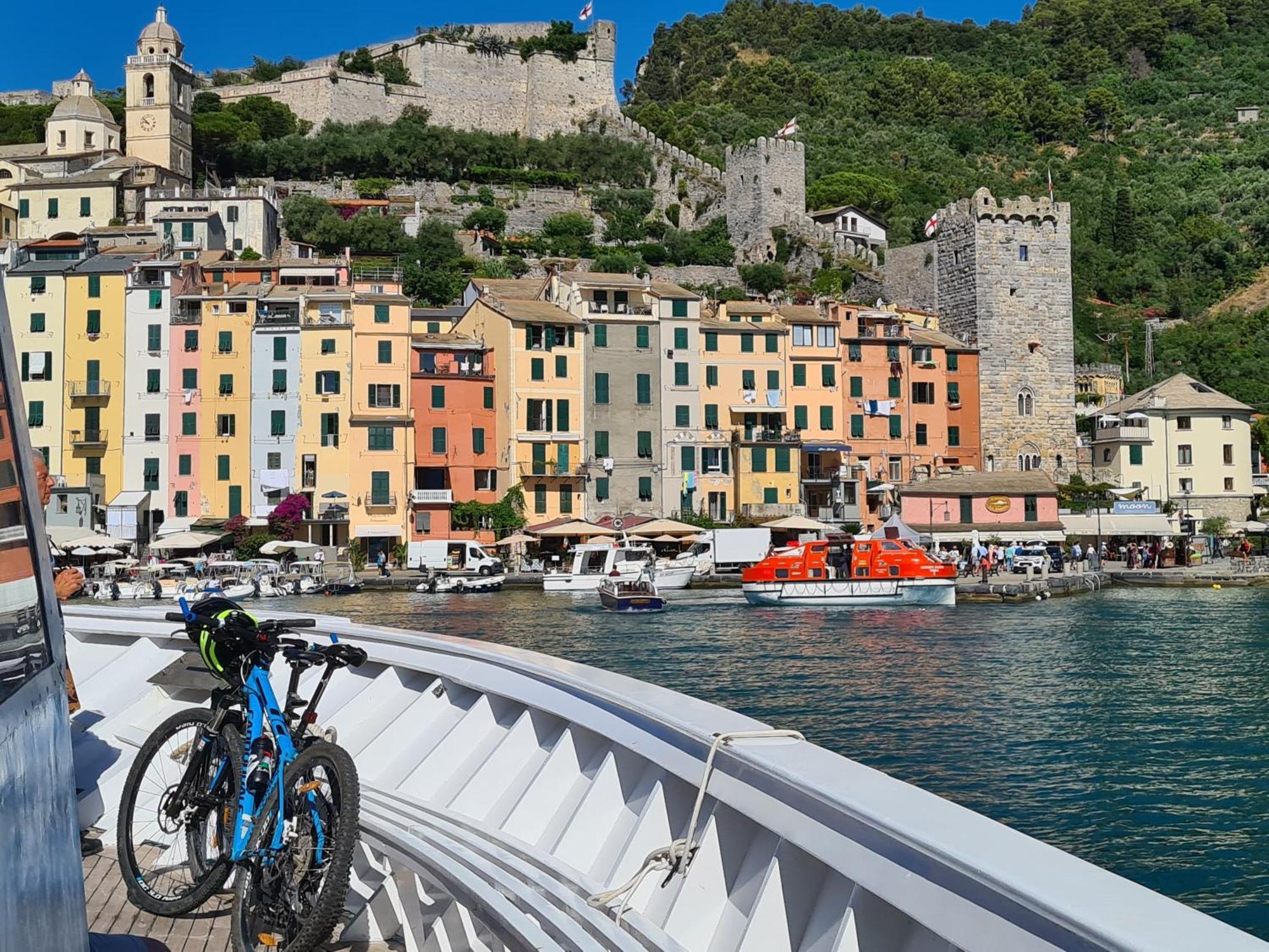 Vicolo Apartment, Pedestrian Centre, 2Bdr, 2,5 Bth, Aircondo, Private Parking, Easy To Train And Ferries, City Life La Spezia Exterior foto